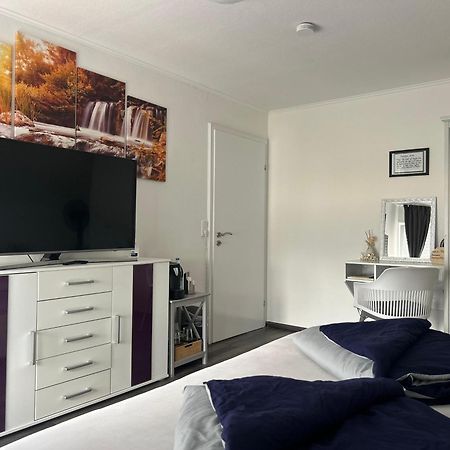 Privat Cozy Room In Mudau Exteriör bild